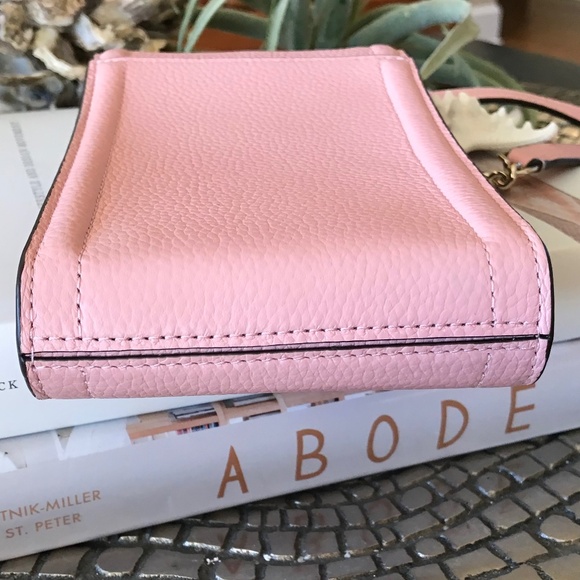 KATE SPADE PINK PHONE CROSSBODY - Picture 4 of 10